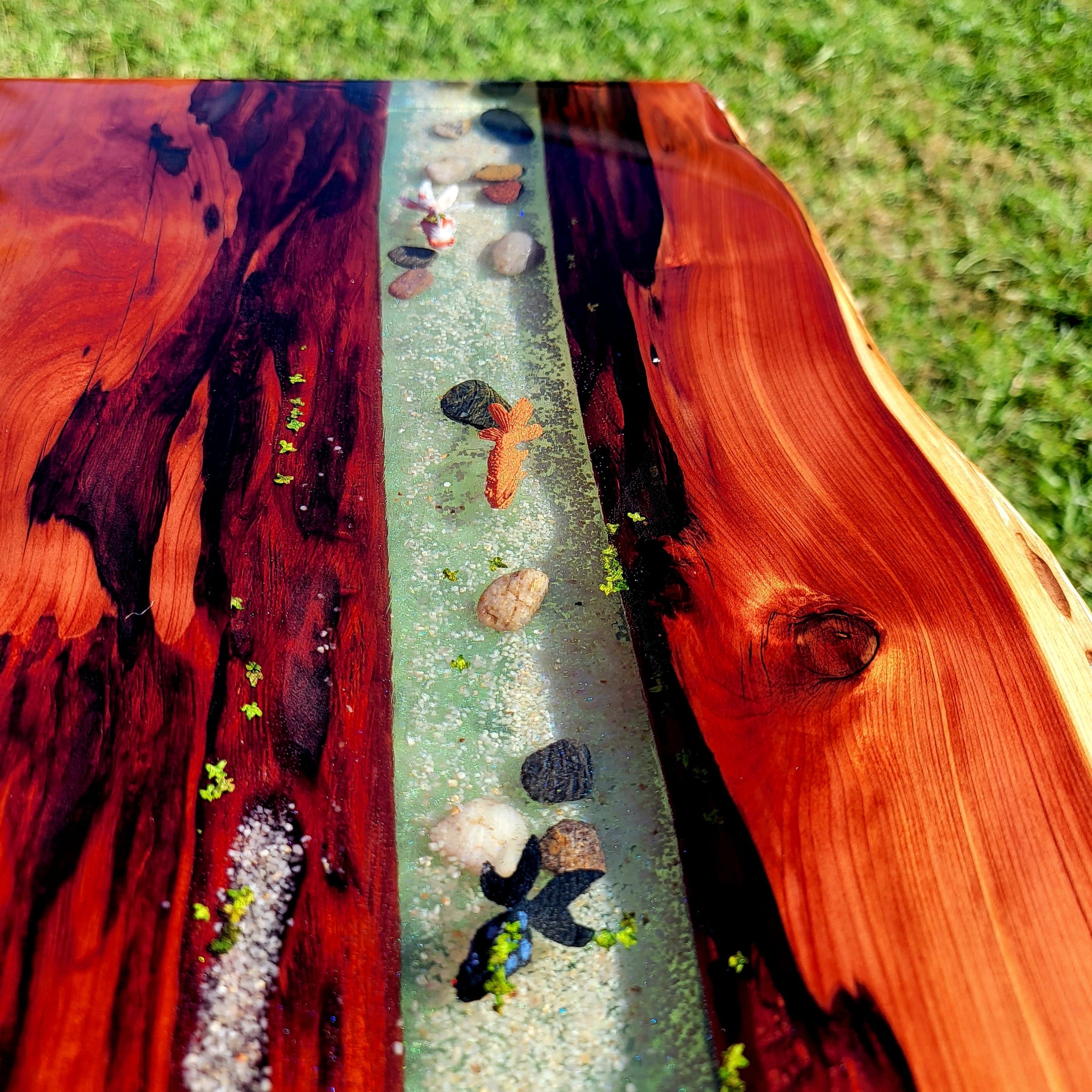 Cedar River Table | Timber Resin Co LLC
